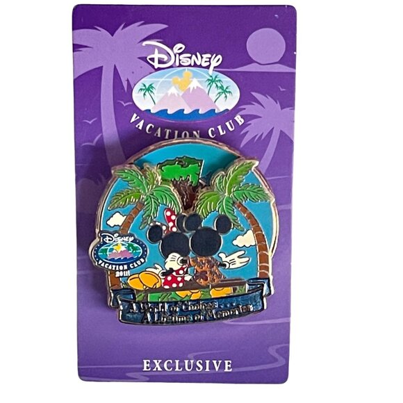 Disney Vacation Club 2011 World of Choices Mickey & Minnie Mouse Spinner Pin - Picture 5 of 8